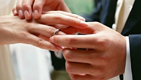 За рік  понад 400 пар полтавців скористалися послугою "Шлюб за добу"