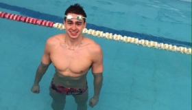 Полтавець виграв "золото" чемпіонату країни з плавання