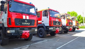 Миколаївські рятувальники отримали пожежні КрАЗи