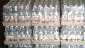 Полтавські правоохоронці вилучили 27 тисяч пляшок псевдо-горілки