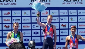 Іван Іванов завоював "срібло" на етапі Кубка Азії з триатлону