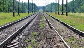 На Полтавщині поїзд зачепив чоловіка