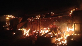 Вогнеборці понад шість годин гасили пожежу під Полтавою
