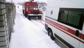 За добу рятувальники області звільнили зі снігового полону 144 людей