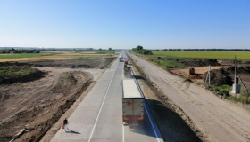 На Полтавщині презентували новозбудовану бетонну дорогу. ВІДЕО