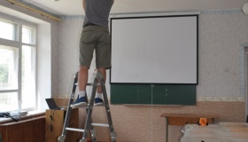 Великобагачанські школи обладнають проекторами