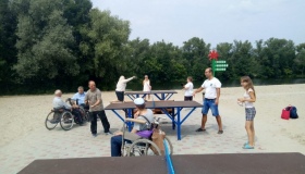 У Полтаві відбувся турнір із пляжного тенісу для людей із інвалідністю