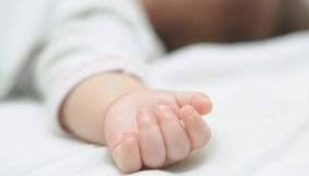 На Лубенщині немовля впало в каналізаційний люк