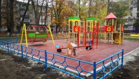 Завдяки “Громадському бюджету” у Кременчуці з’явився ще один дитячий майданчик