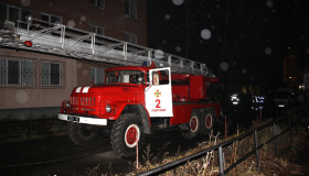 У Полтаві під час пожежі в багатоповерхівці врятували п'ятьох людей