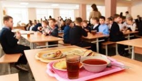 У Кременчуці планують вдосконалити харчування у школах