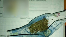 У Полтаві поліція затримала підлітків з наркотиками