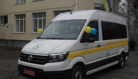 У Шевченківському терцентрі соцдопомоги з'явилось нове соціальне таксі