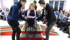 У Полтаві волонтери вивчали особливості роботи з людьми з інвалідністю