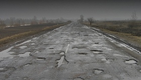 Президента просять сприяти відновленню дороги між Зіньковом та Охтиркою