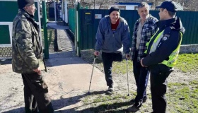 На Полтавщині провідують людей похилого віку