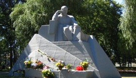 Сто тридцять три роки тому народився автор пам'ятника Тарасові Шевченку у Полтаві 