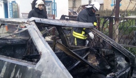 У Лохвиці вщент згоріла автівка
