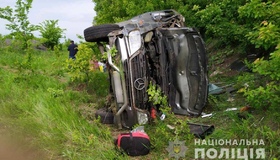 На Полтавщині перекинувся мікроавтобус: четверо  потерпілих