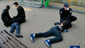 Розбій у Полтаві: поліція затримала підозрюваних по "гарячих слідах"