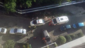 Полтавець сапою розбив скло двох припаркованих автівок