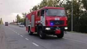 Полтавські рятувальники допомагають гасити лісові пожежі на Луганщині