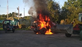 На Полтавщині загорівся трактор 