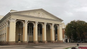 Полтавський театр знову призупинив діяльність через коронавірус