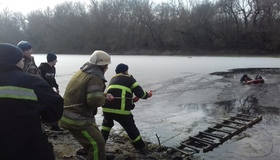 На Полтавщині врятували чоловіка, що провалився під лід