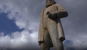 На Полтавщині демонтували ще один пам'ятник Карлу Марксу
