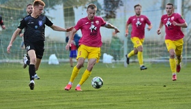 Футболісти СК "Полтава" врятували гру з "Балканами". ФОТО