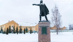 У Полтаві встановили пам'ятник російському полководцю Суворову