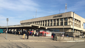 Полтавський автовокзал поновив рейси на захід країни
