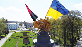 Полтавці підтримали Мінкульт щодо демонтажу російських пам’ятників у Полтаві