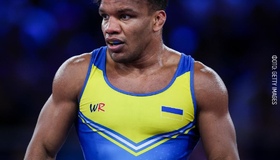 Беленюк  виборов бронзу на Олімпіаді і завершив спортивну кар'єру