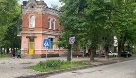 У Полтаві замовляють ремонти прибудинкових територій