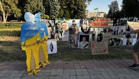 У Полтаві провели акцію на підтримку військовополонених "Звільнити всіх"