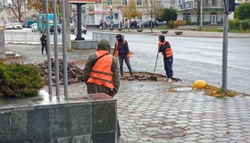 У Полтаві оновлюють дві зупинки з урахуванням норм доступності