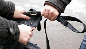 До 10 років за ґратами: двоє полтавців відібрали у чоловіка гроші та особисті речі
