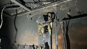 Пожежа в Яреськах: рятувальники винесли жінку з вогню