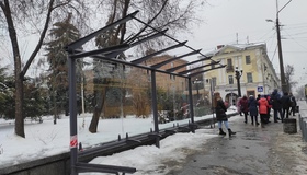 Половина зупинок Полтави потребує ремонту