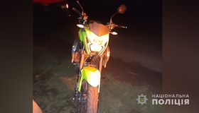 На Полтавщині підлітки на мотоциклі потрапили в аварію