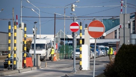 Полтавку обвинуватили в організації незаконного переправлення через кордон