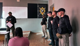 У полтавській "Школі хоробрості імені Круглого" цивільних вчать військовій справі