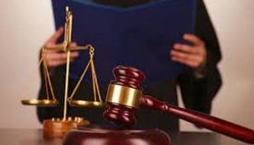 Трьох полтавських юристів засудили за спробу підкупу суддів