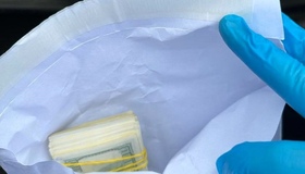 Посадовця Подільської райради Полтави затримали на хабарі
