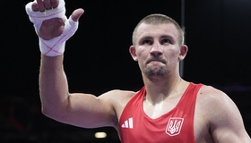 "Головна ціль — Олімпіада-2028", - полтавський боксер Олександр Хижняк