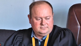 Голова Полтавського райсуду Потетій пішов у відставку