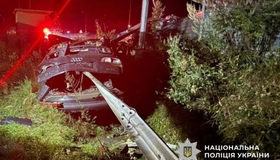 Водій "Ауді" загинув в аварії на трасі Київ - Харків