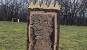 В урочищі Барвінкова гора встановили збільшені копії артефактів Більського городища